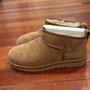 Ultra mini ugg chestnut